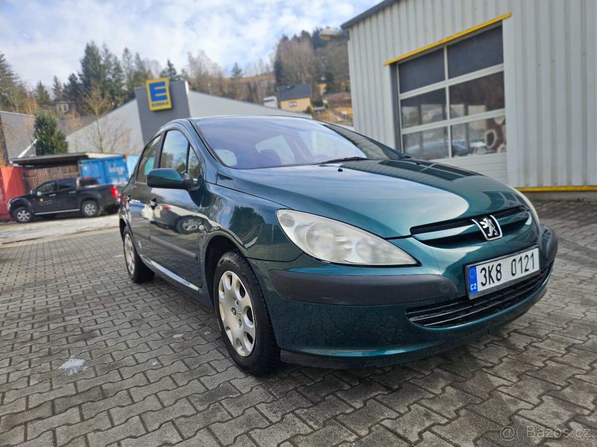 PEUGEIT 307 1.6 BENZIN 150 000KM