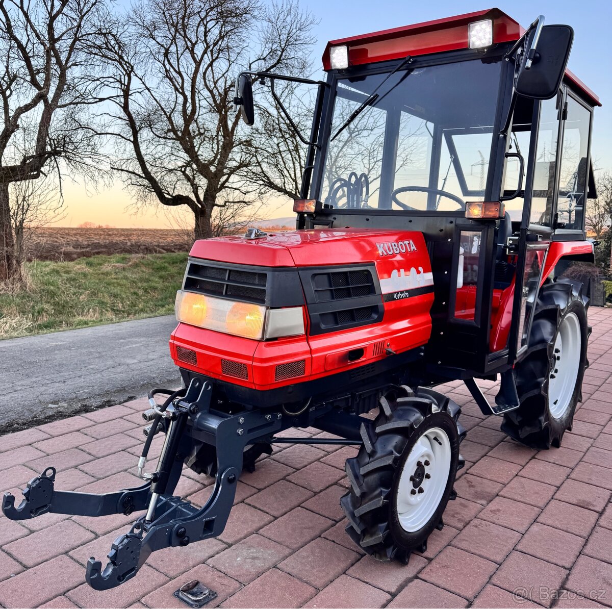 Japonský traktor KUBOTA GL 23 Diesel 3 válec, 23HP