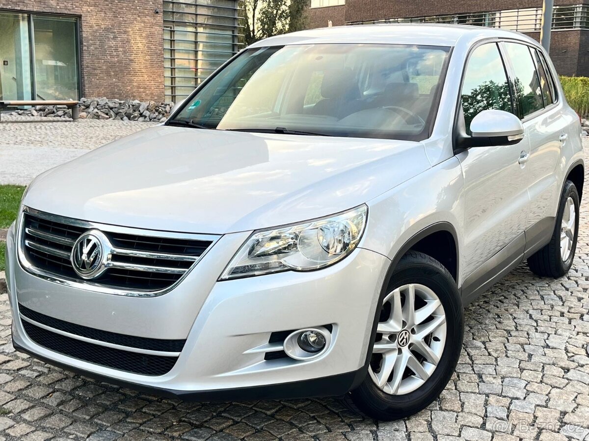 Volkswagen Tiguan 2.0TDI 4x4 NAVI TAŽNÉ SENZORY SERVISKA