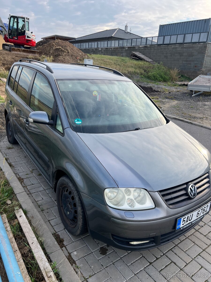 Touran 1.9tdi, 74kw, 2003, webasto, tazny