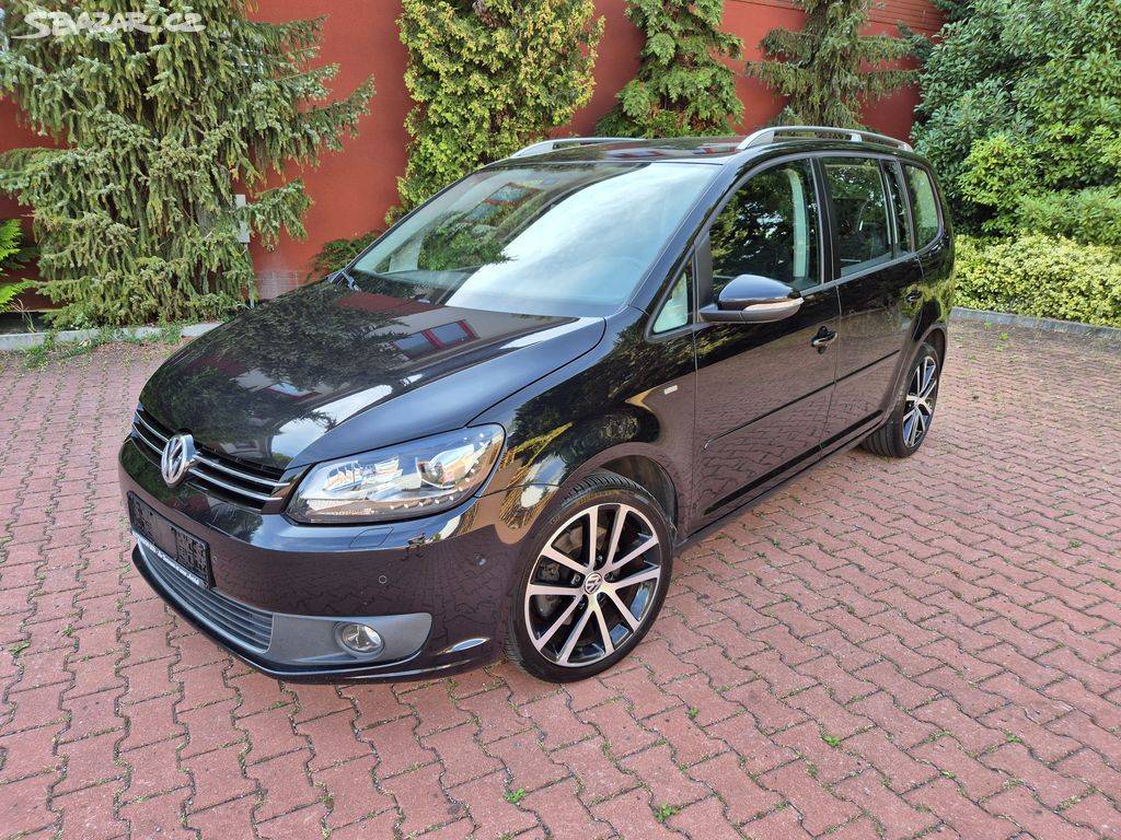 VW Touran 2.0TDI 103kW,7míst,Xenon,Tažné,Kamera,Serviska,201