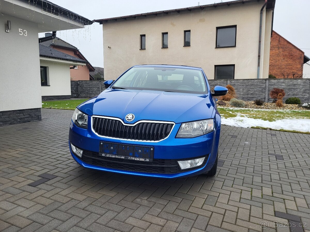 Škoda Octavia sedan 1.2Tsi 77kw,pěkná výbava,