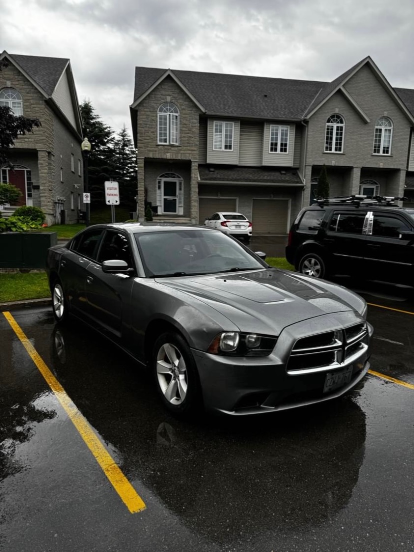 Dodge Charger 2011