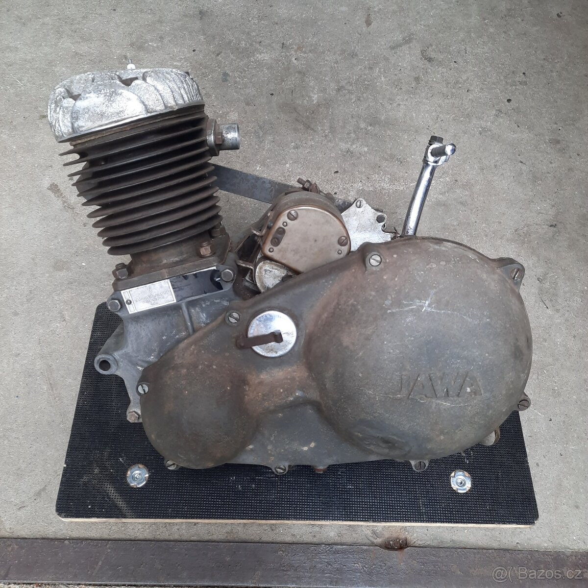 Jawa 350sv predvalecna motor s převodovkou