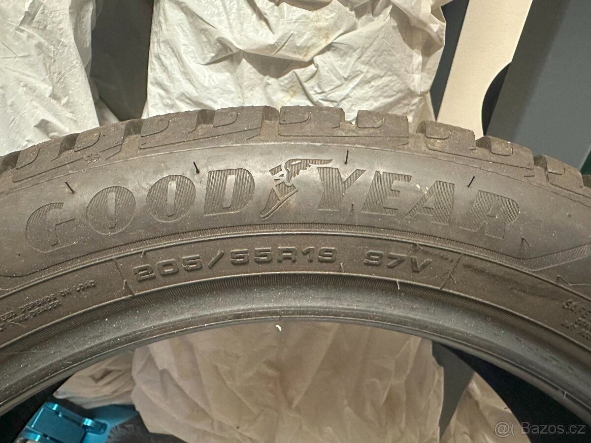 Zimní pneu, Good year 205/55 R19 97V, 4ks