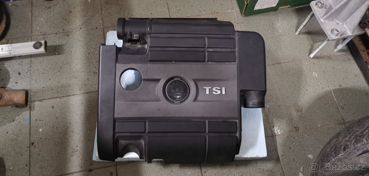 Kryt motoru airboxu Bwa 2.0tfsi. 2.0tsi