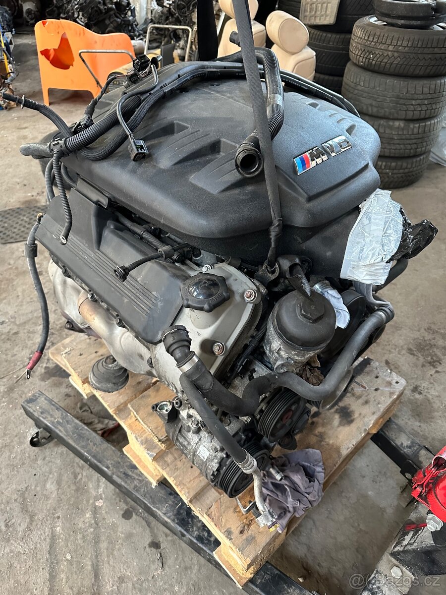 BMW S65B40A motor M3 E90 E92 E93