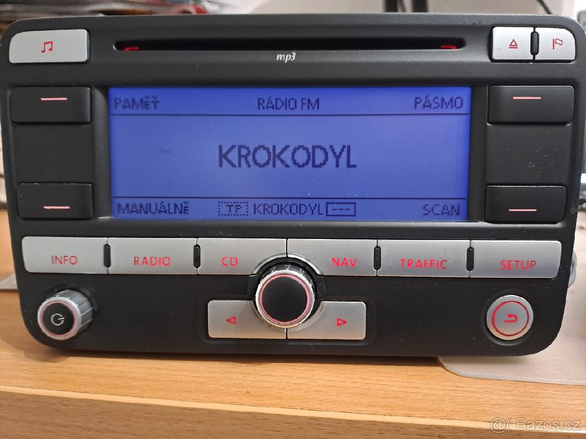 Rádio RNS300 mp3