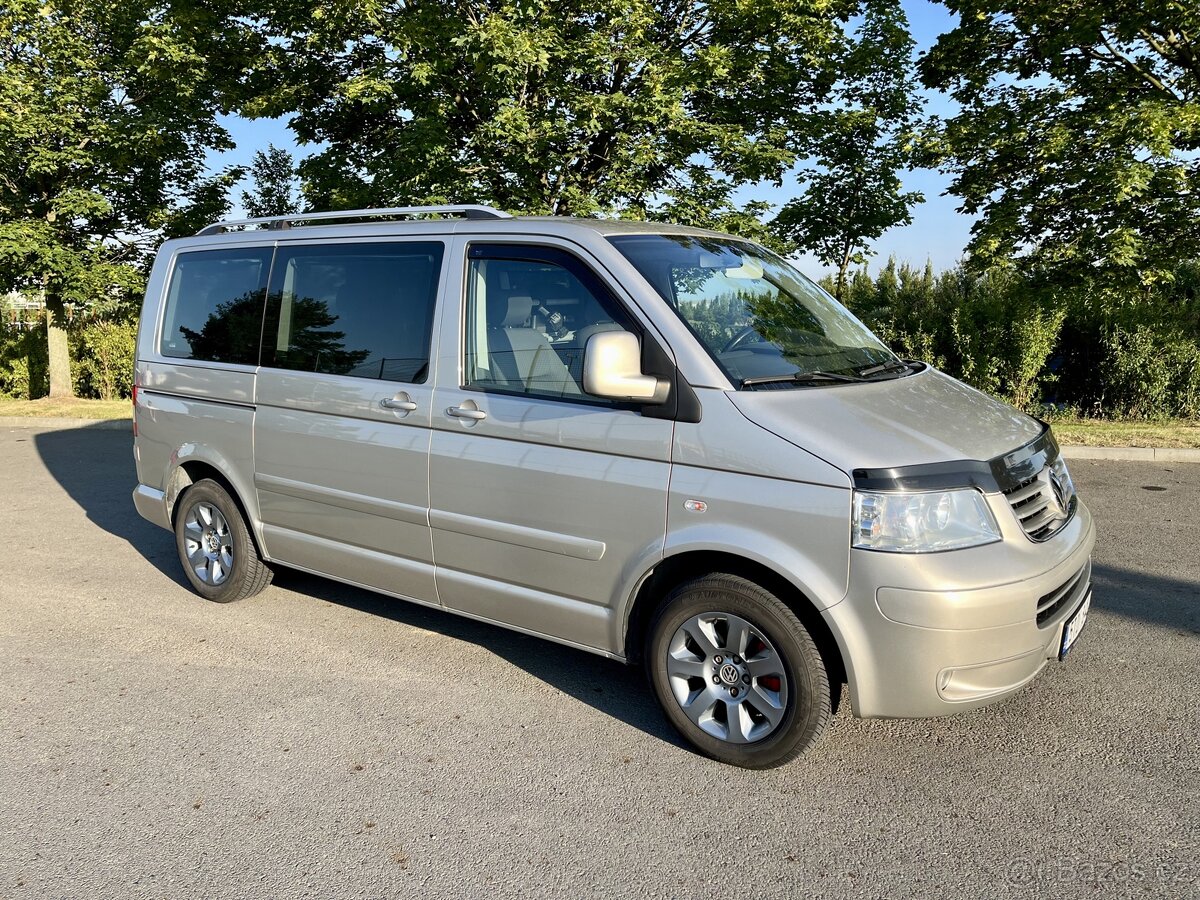 VW Multivan 2,5TDI, Led, Navi, CZ, tažné