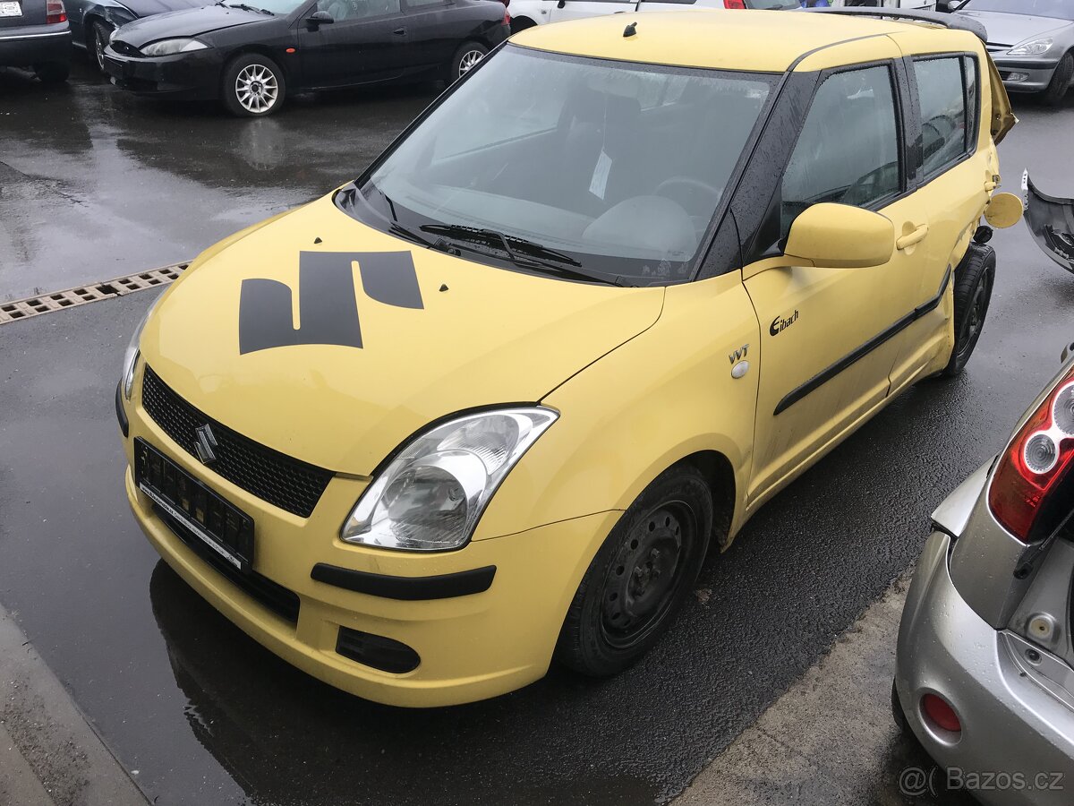 Suzuki Swift 2005 1,3i 67kW Sport - dily