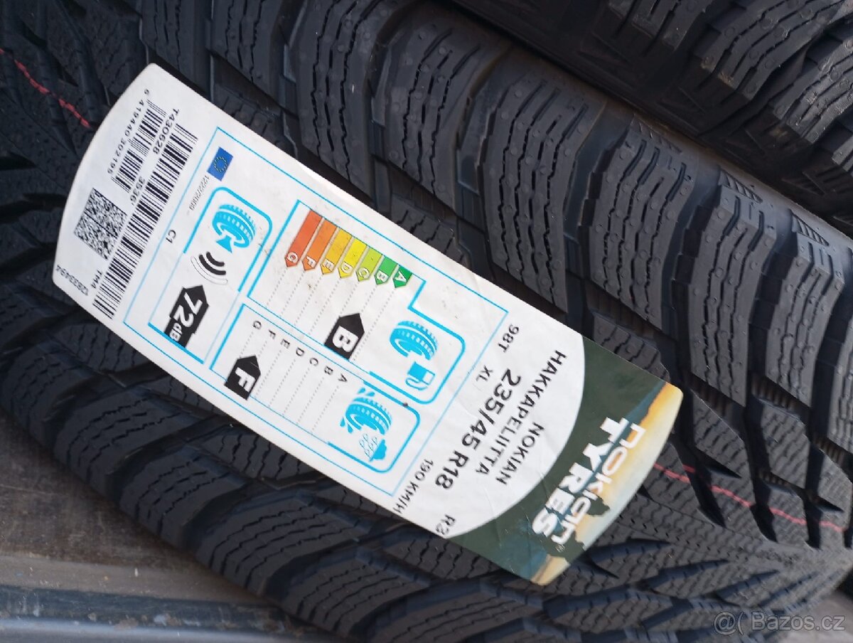 Zimní pneu 235/45 r18 nokian NOVÉ