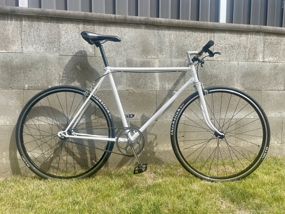 Favorit singlespeed / městské kolo