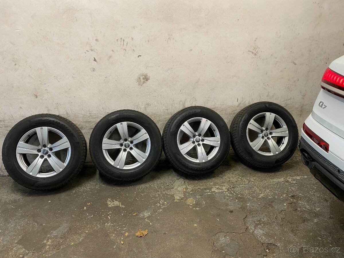 Alu kola Audi Q7 novy model 255/60/18 pirelli winter