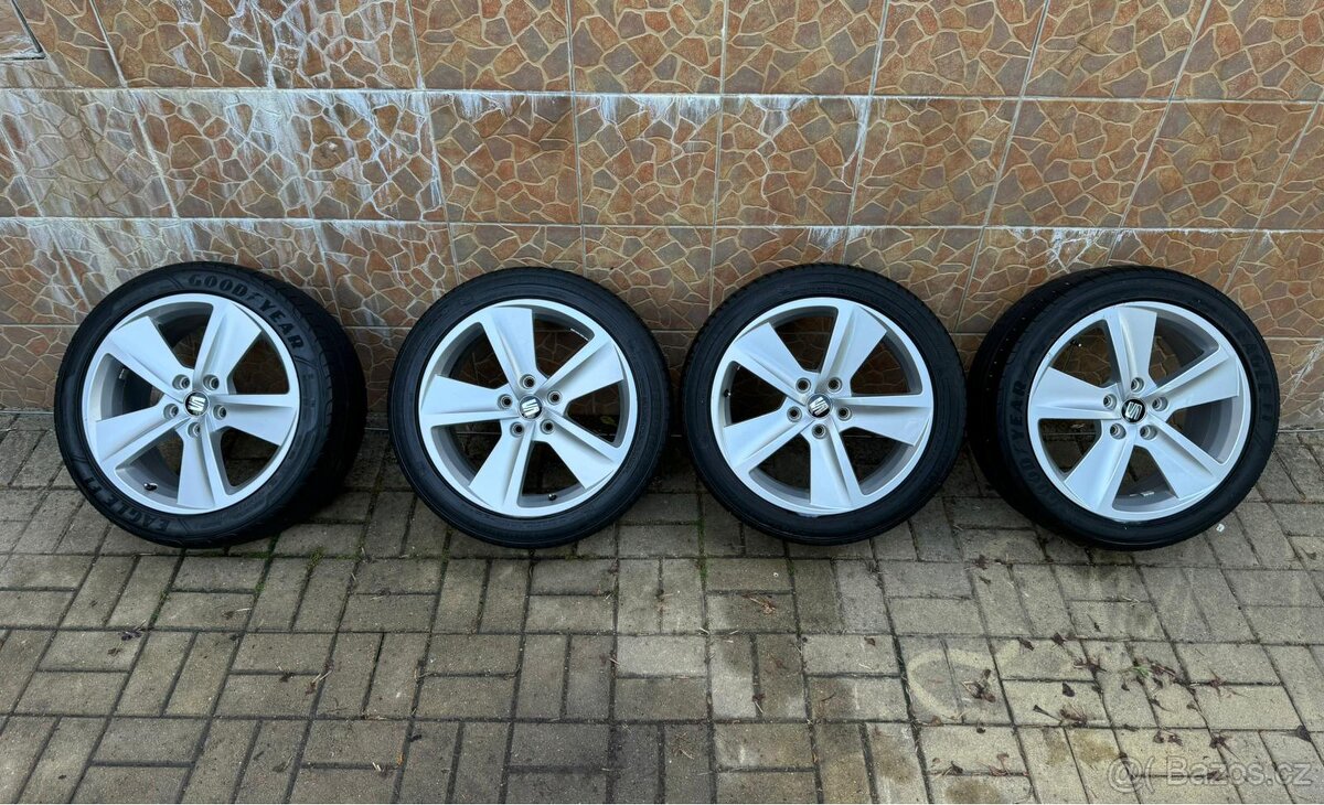 Originální alu disky Seat 5x112 r17 et51 225/45/17