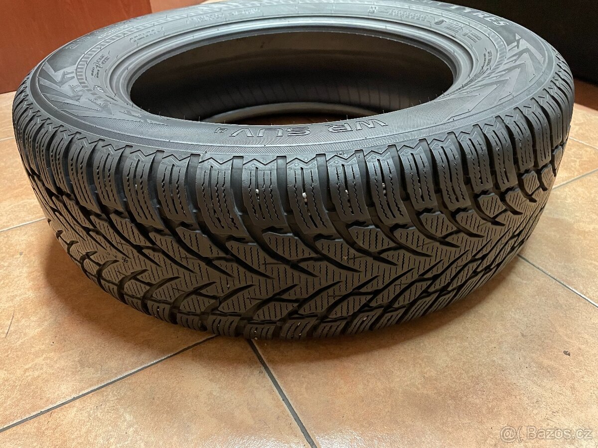 215/65R17 103H NOKIAN WR SUV 4 XL, prodám použité zimní pneu