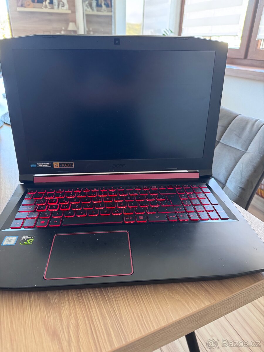 Acer nitro A515-51