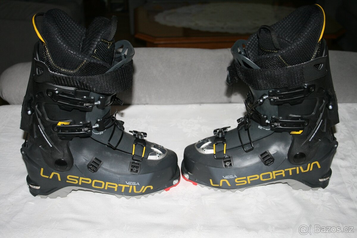 Skialpové boty La Sportiva VEGA,skoro nové 2x použité
