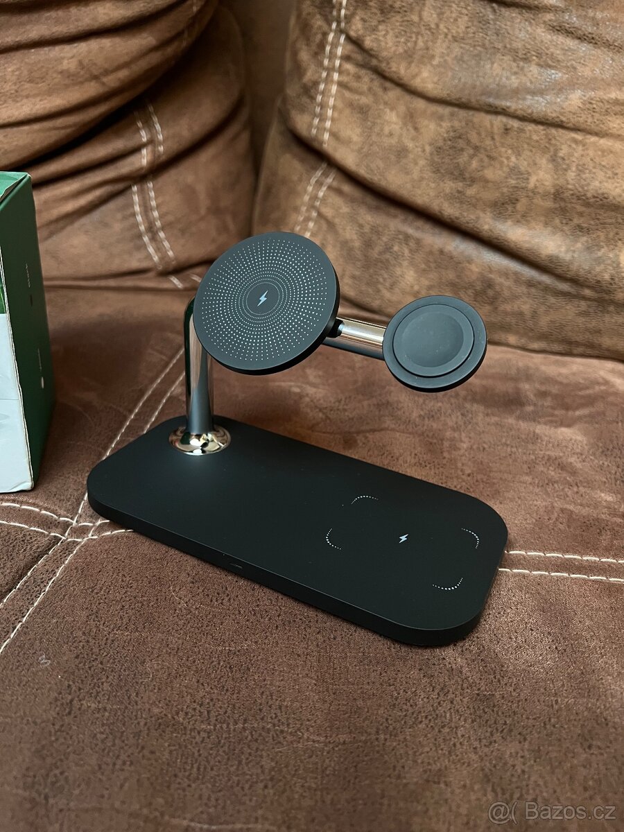 Bezdrátová nabíječka 3v1 Magnetic Wireless Charging Stand