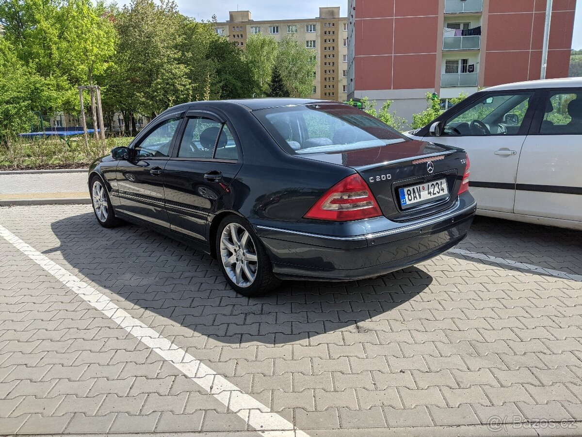 Mercedes-Benz W203 C200, bez DPF 2.2 CDI, Avantgarde