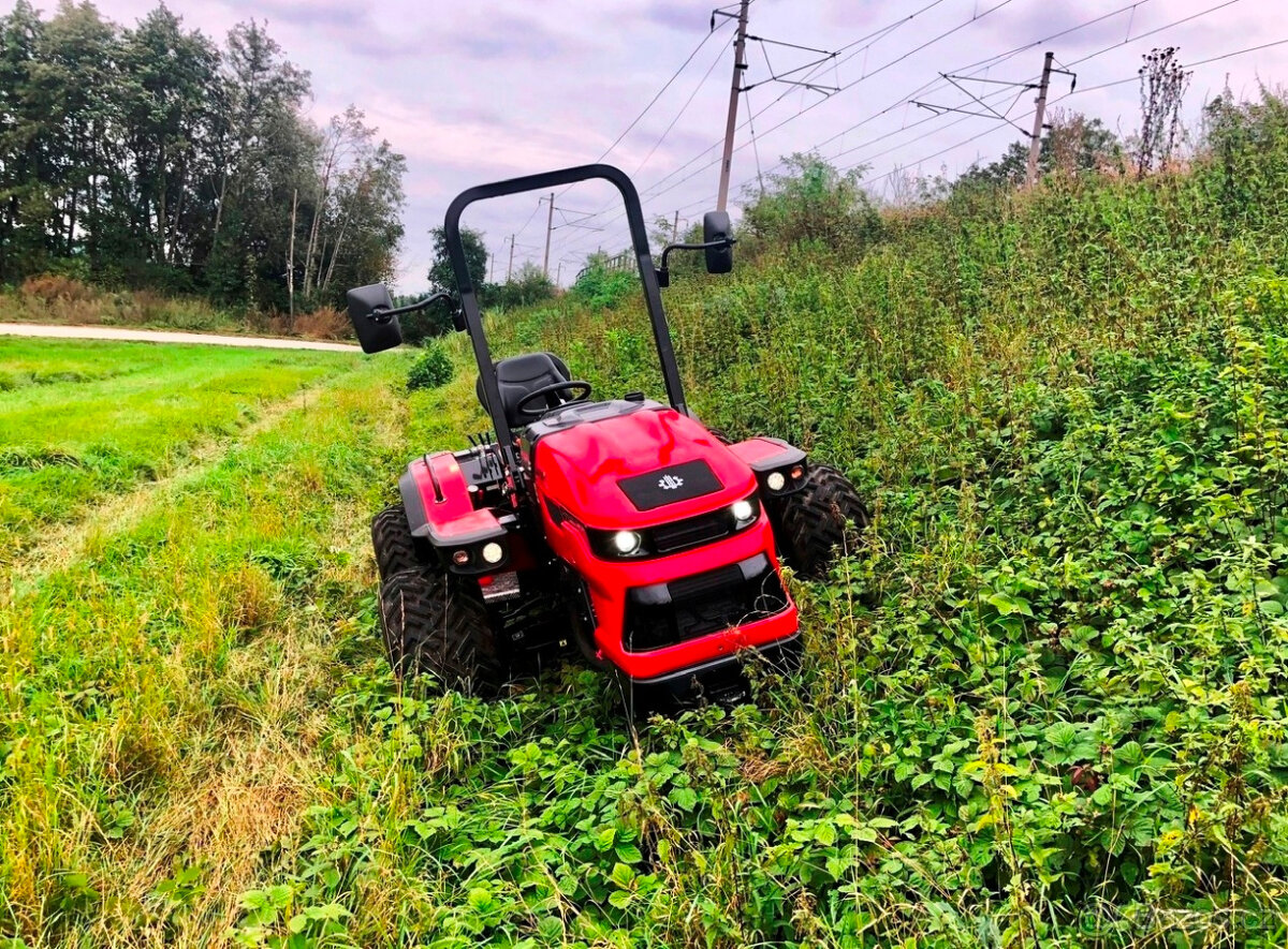 Malotraktor AGT 1060-SVAHOVÝ SPECIÁL, otoč. pracoviště, 56HP