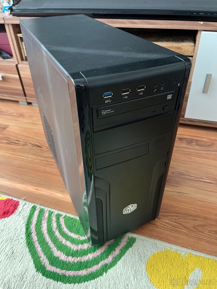 Pc skříň Cooler Master Force 500 s DVD mechanikou