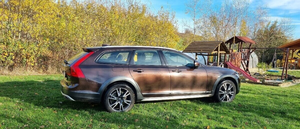 Volvo V90 Cross Country 4x4