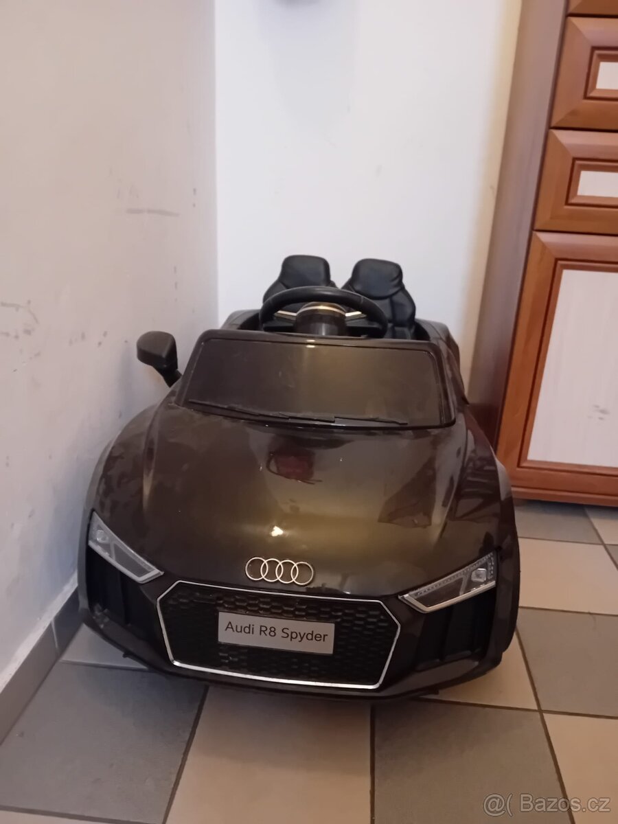 Dětské auto Audi