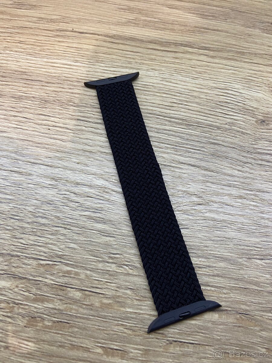 Pletený navlékací řemínek pro Apple Watch (42/44/45/49)