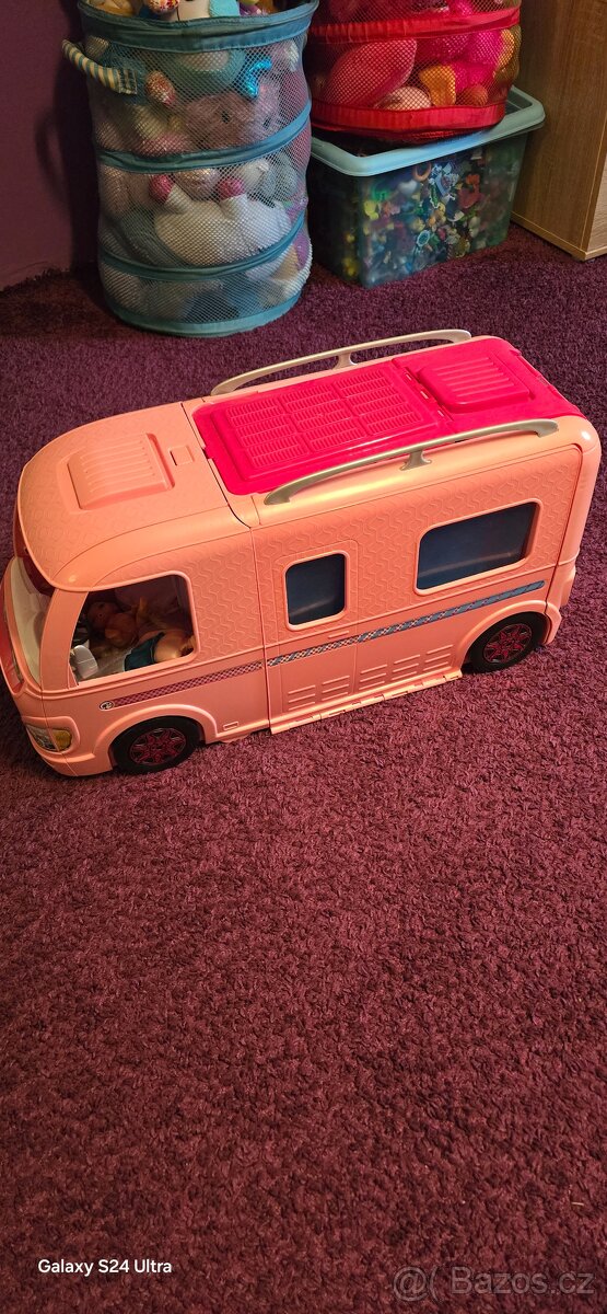 Barbie karavan