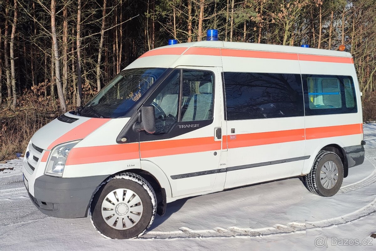 Forrd Transit 2.2. TDCi, sanitka