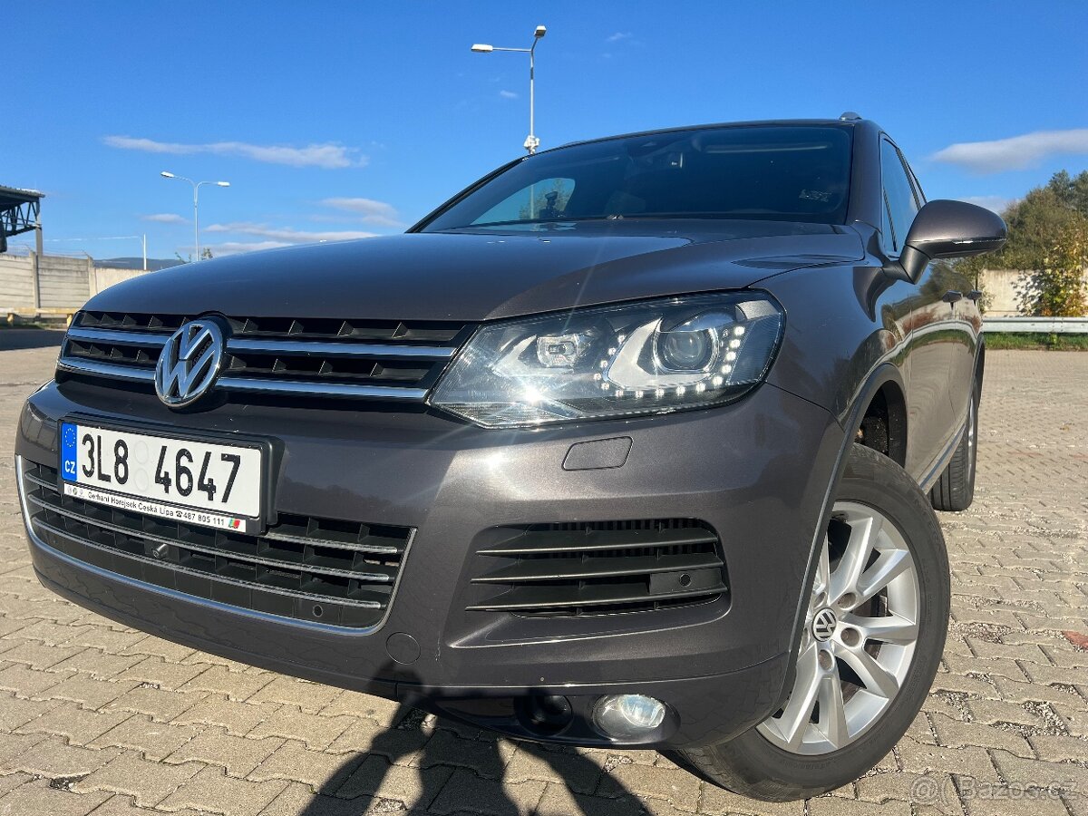 VW TOUAREG 3.0TDI 176KW 4X4,MAX. VYBAVA,NOVA STK