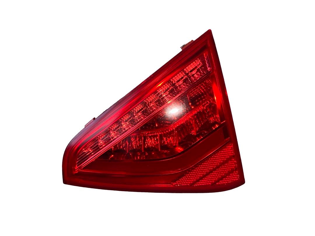 LED pravé zadní vnitřní světlo 8T0945094C Audi A5 8T FL 2016