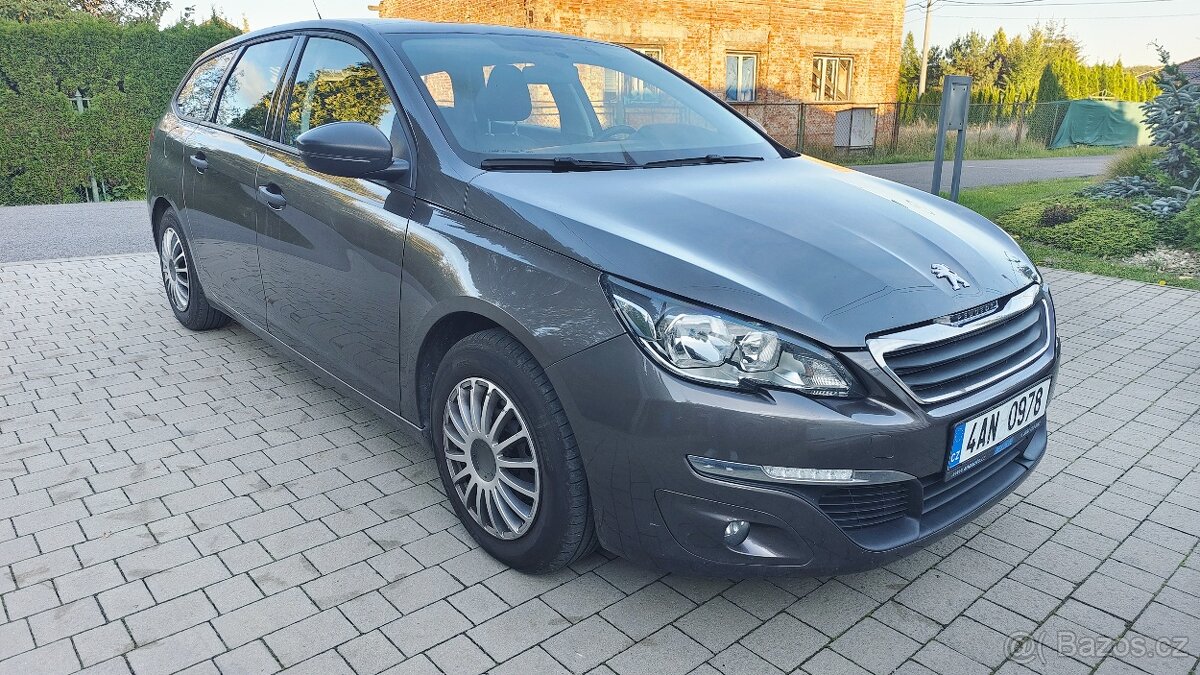 Peugeot 308 1.2i kombi 81kw