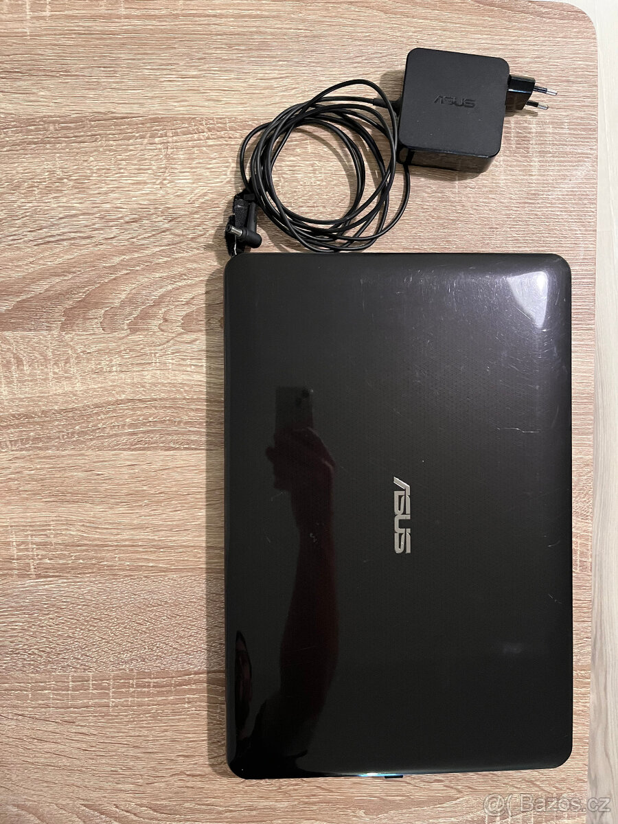 Asus F555LB