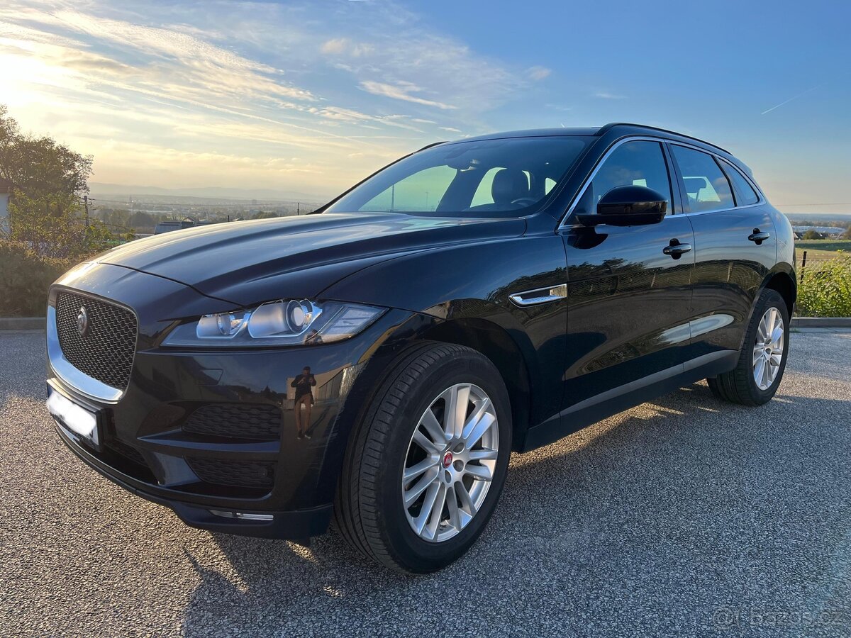 Jaguar F-Pace