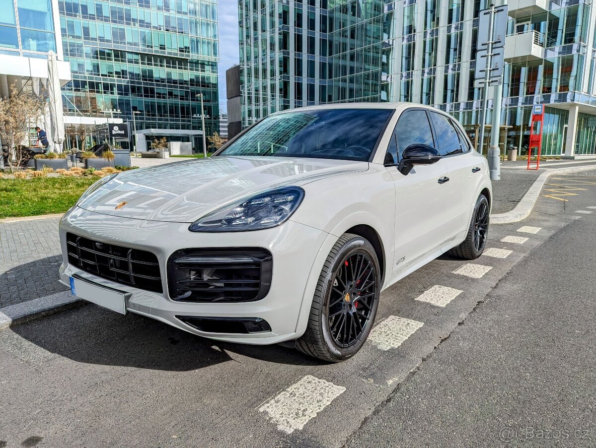 Porsche Cayenne,2022,GTS,Zaruka,Burmeister,Pano