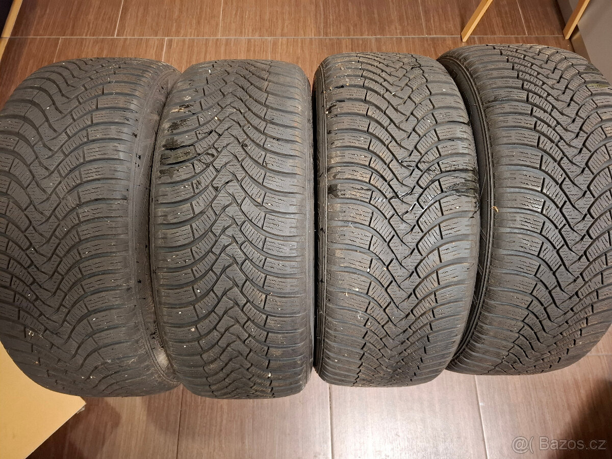 Použité zimní pneumatiky 235/50 R19 Falken 4ks