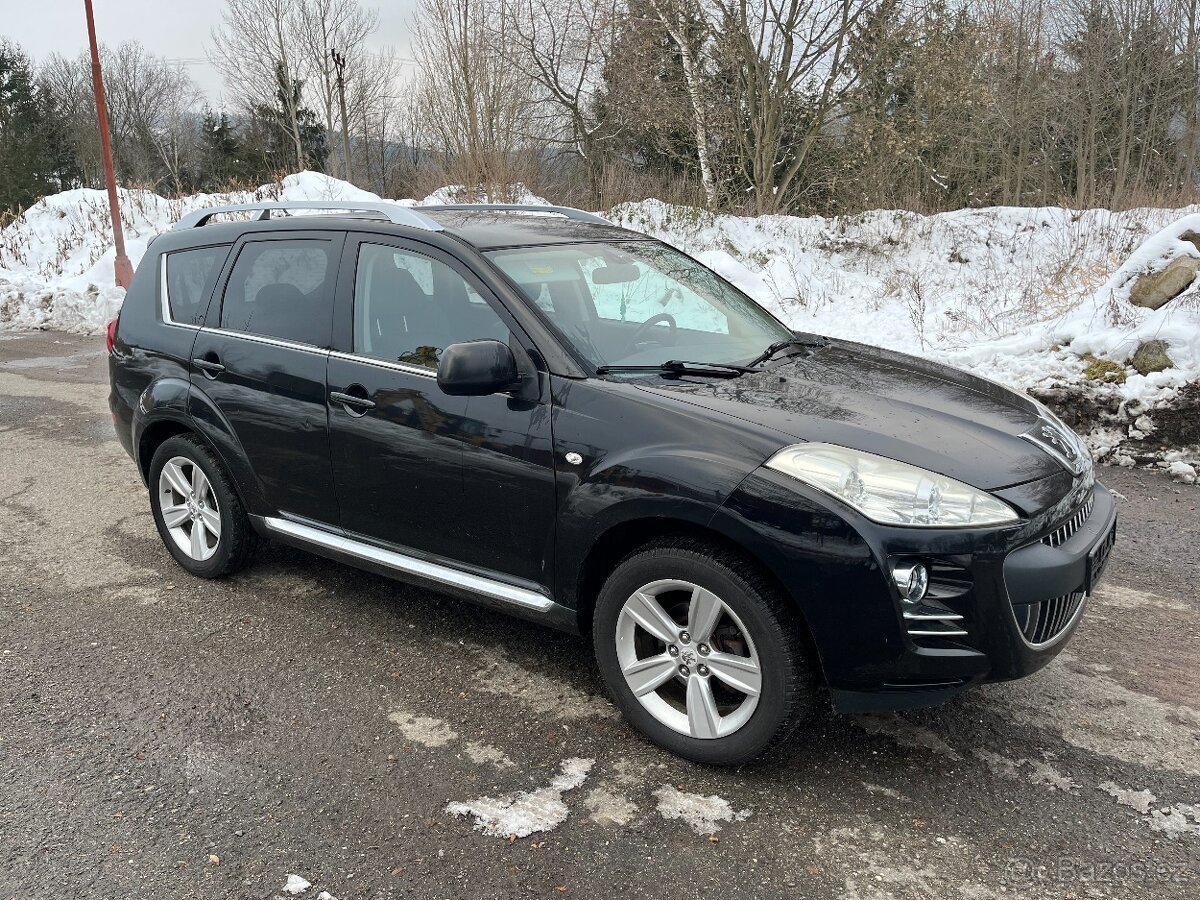 PEUGEOT 4007 2,2 hdi  , 4x4 , AWD,7 míst