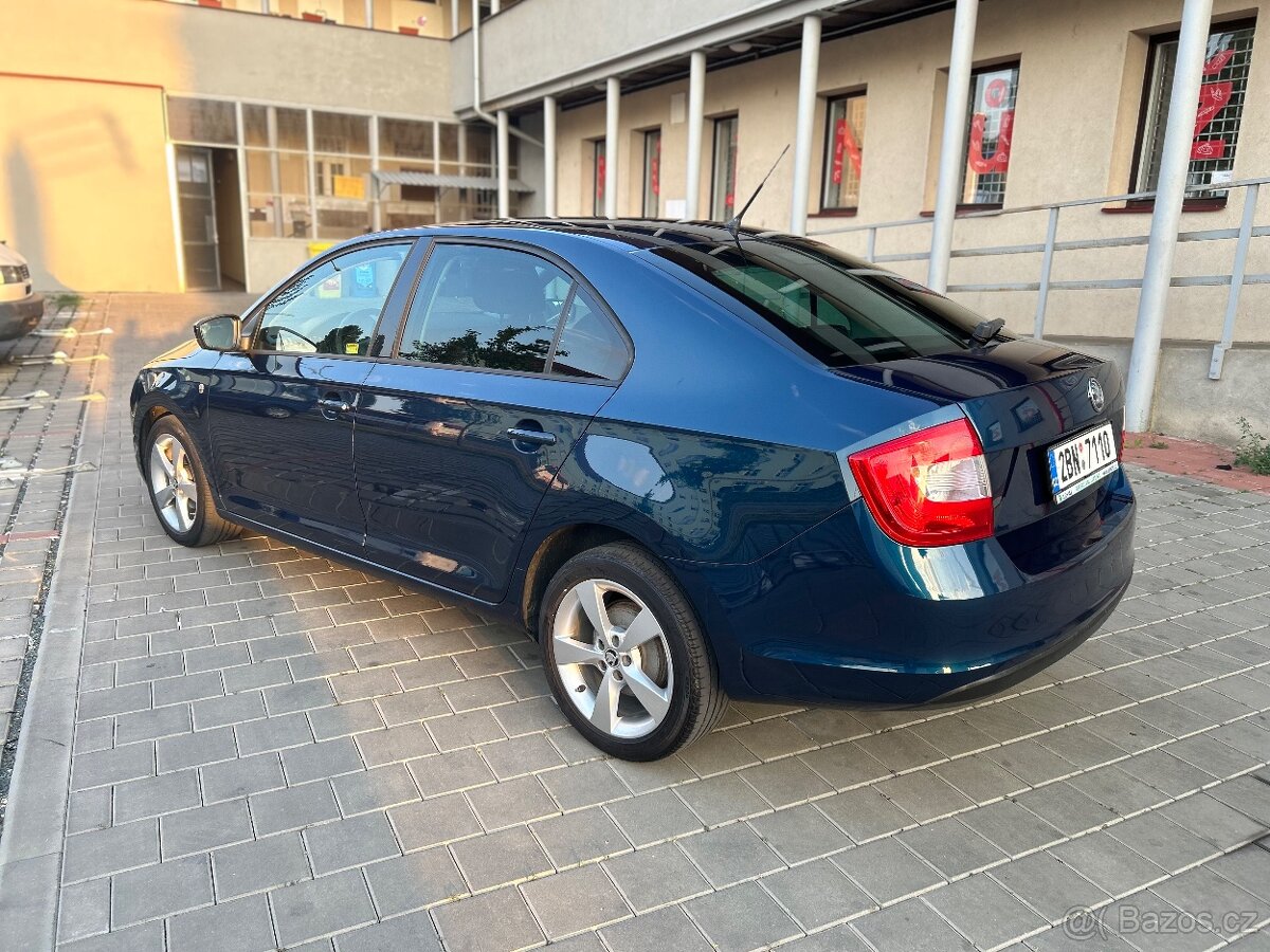 Škoda rapid 1.2 benín, 63kW, servisní kniha