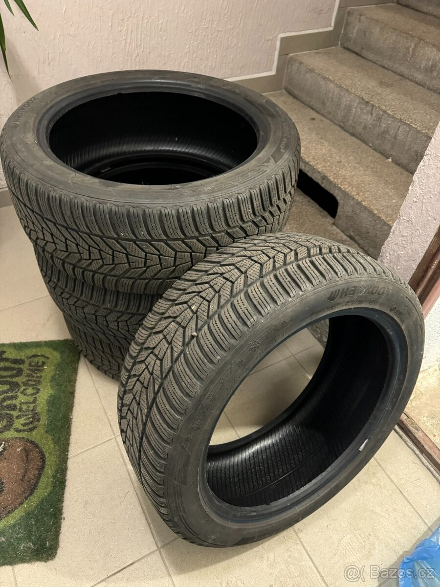 Pneu Hankook Winter icept EVO3 235/45 r18.