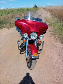 Harley Davidson Electra Glide Ultra Classic - 10