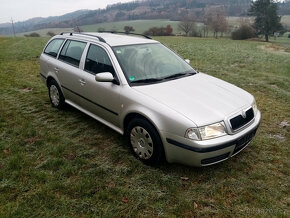 Škoda Octavia combi 1.6 75Kw RV.2004 - náhradní díly - 10