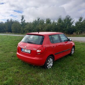 ŠKODA FABIA II RV.2007 KLIMATIZACE NEHAVAROVANO - 10