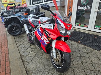 Honda CBR 900 RR, LEGENDÁRNÍ STROJ SKLADEM, nové pneu - 10