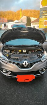 Renault Grand Scenic - 10