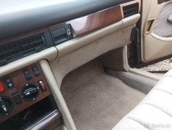 Mercedes Benz W126 280 SE. Šestiválec M110,automat - 10