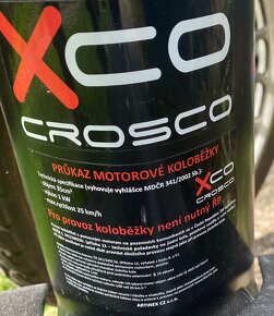 Motorová koloběžka Crosco bez řidičáku - 10