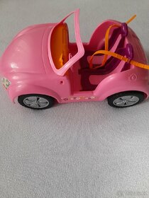 Panenka Barbie. Auto Barbie. - 10