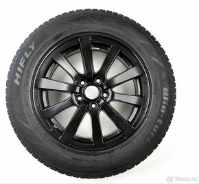 Honda CR-V CRV - 17" alu kola - Zimní pneu - 10