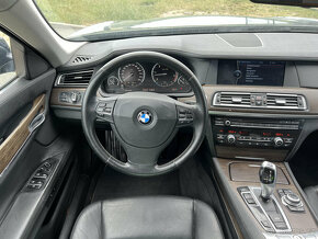 BMW F01 730D 180kW rv.2010, nová STK - 10